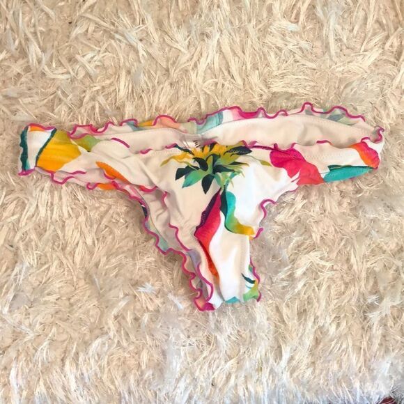 Hula Honey Cheeky Hipster Bikini Bottoms Medium - Picture 1 of 10